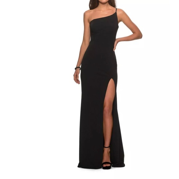 La Femme Dresses & Skirts - Sexy Black one-shoulder gown dress with slit